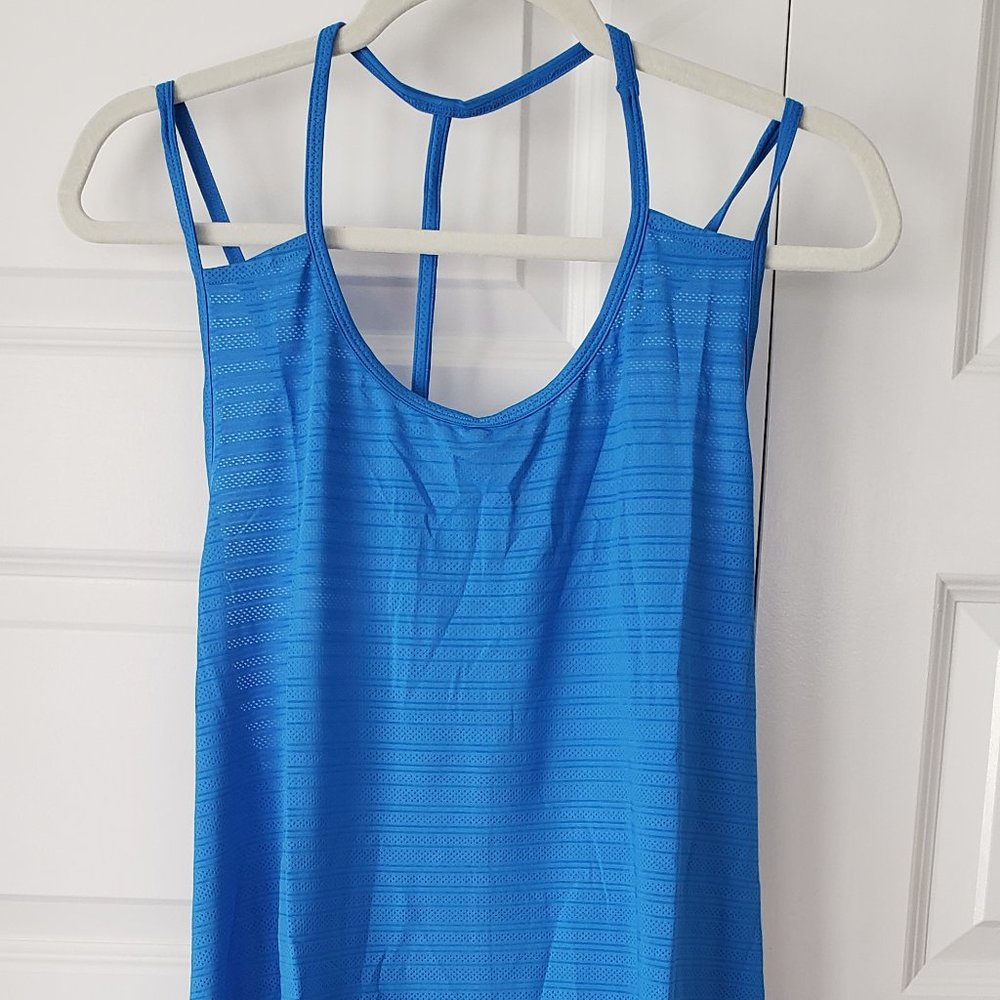 NWT: Shape Activewear Summit Tank Size 3X